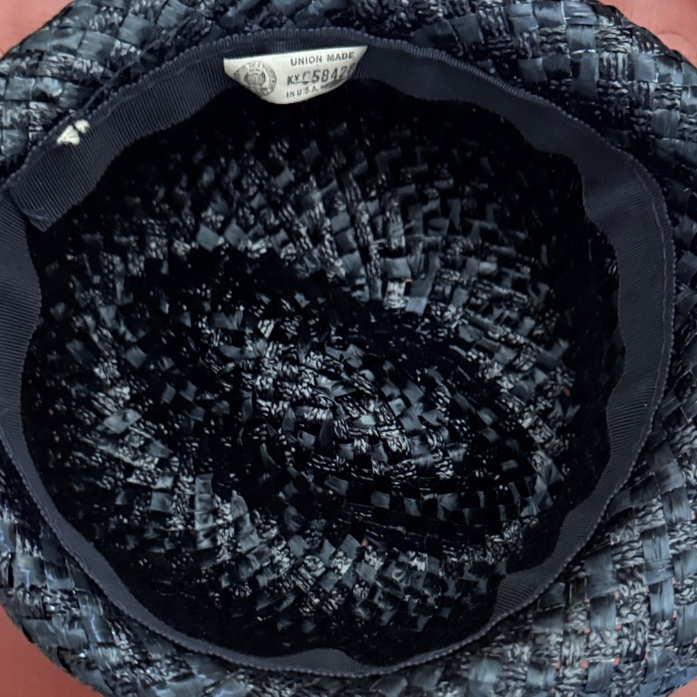 Vintage Navy Woven Straw Boater Hat with Ribbon Trim - Picture 4 of 4